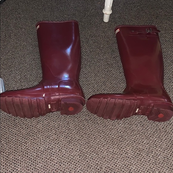 Hunter Rain Boots — Maroon, Glossy, Tall - Picture 8 of 8